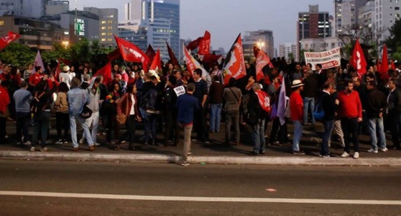 Ato em São Paulo a favor de Lula reuniu apenas 300 pessoas