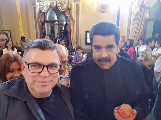 Rogério Giannini, presidente do CFP, junto com o ditador Nicolás Maduro