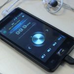 Associação de Rádios fez lobby para obrigar smartphones a terem rádio FM