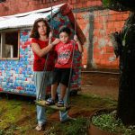 Governo cobra IPTU sobre casa de brinquedo e toldo para bicicletas