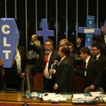Defensor dos “direitos trabalhistas”, PT é processado por empregar sem CLT